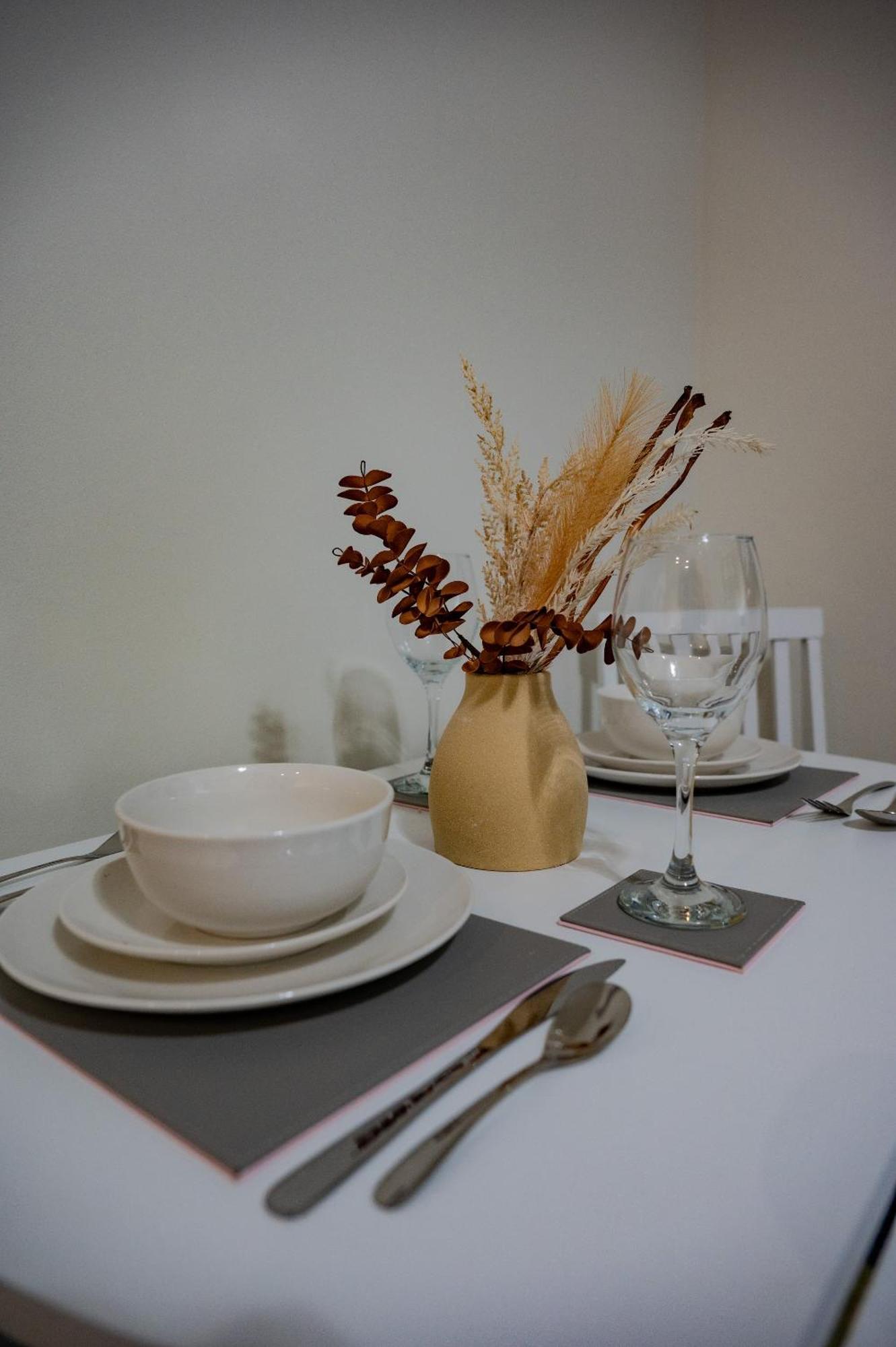 Basement Bliss Hideaway Apartment แบรดฟอร์ด ภายนอก รูปภาพ