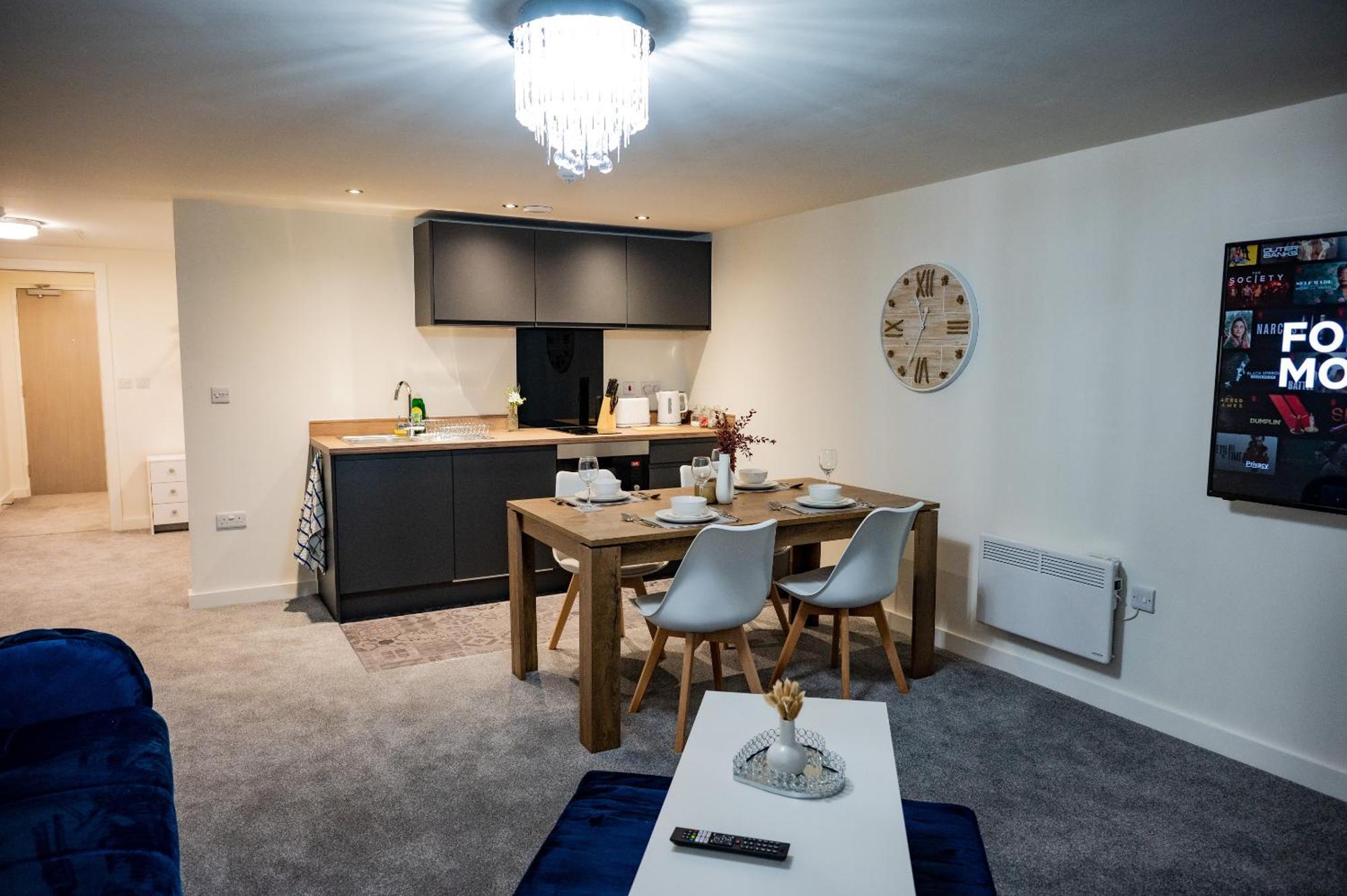 Basement Bliss Hideaway Apartment แบรดฟอร์ด ภายนอก รูปภาพ