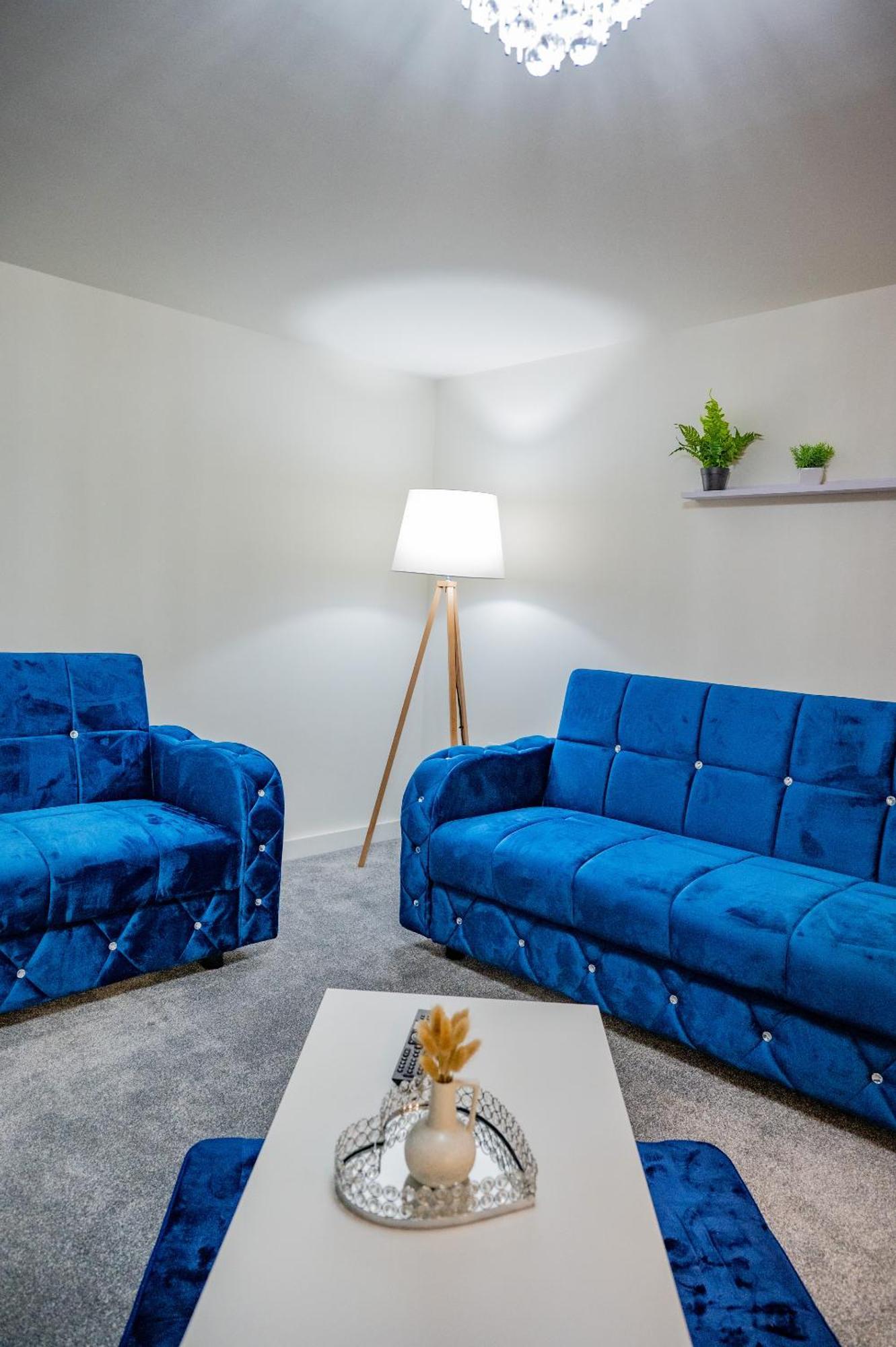 Basement Bliss Hideaway Apartment แบรดฟอร์ด ภายนอก รูปภาพ